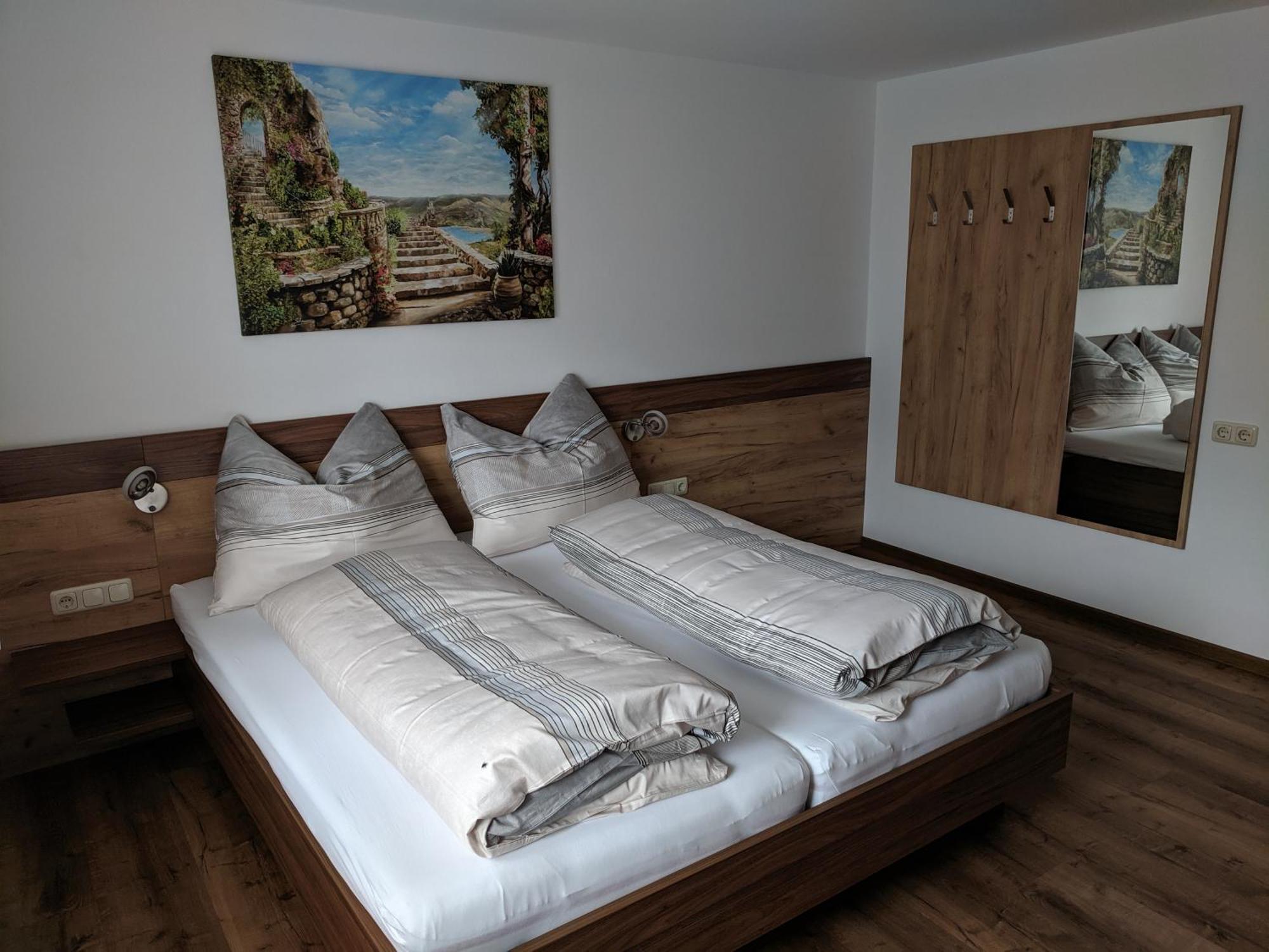 Ferienwohnung Rainer Kunterbunt Leogang Exterior foto